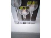 Annonce 3 vases pied toujours dans la boite