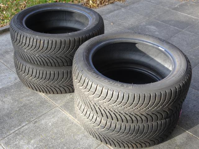 4 pneus hiver Michelin Alpin A4 215/50R17 95V en parfait état