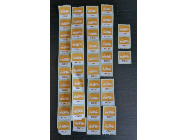 43 timbres "Trophy dinner" Coop