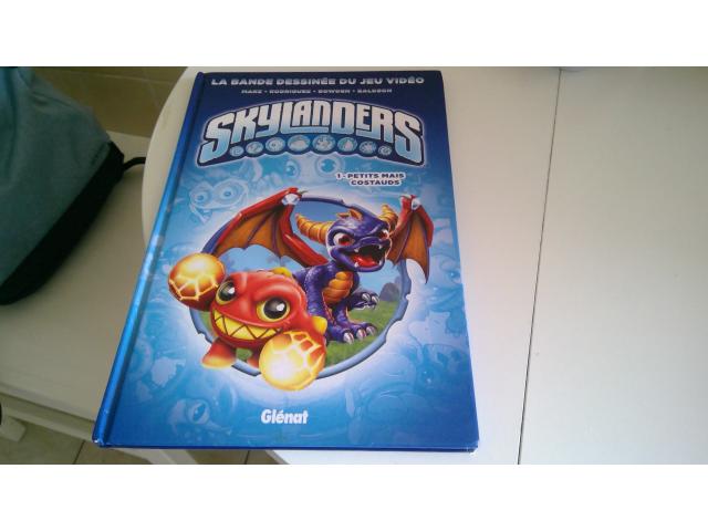 4€ SKYLANDERS PETITS MAIS COSTAUDS