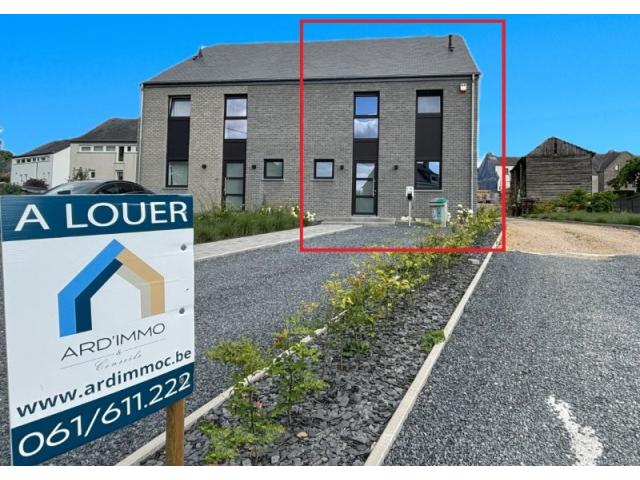 6850 Paliseul : spacieuse maison avec jardin, 3 chambres, à louer.