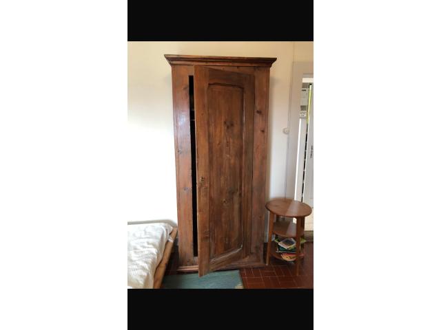 À donner armoire ancienne