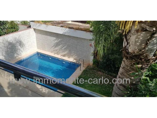 A louer villa haut standing avec piscine à Hay Riad Rabat