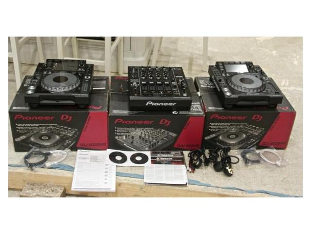 A vendre 2x Pioneer CDJ-2000 Nexus plus 1 mixer DJM-900 Nexus