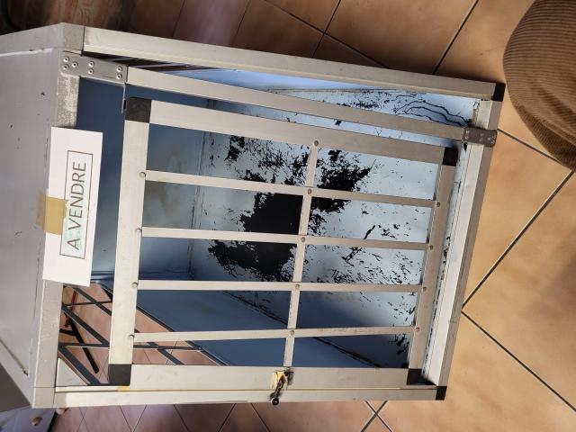 Photo a vendre cage  de transport en aluminium pour animaux compagnies image 1/3