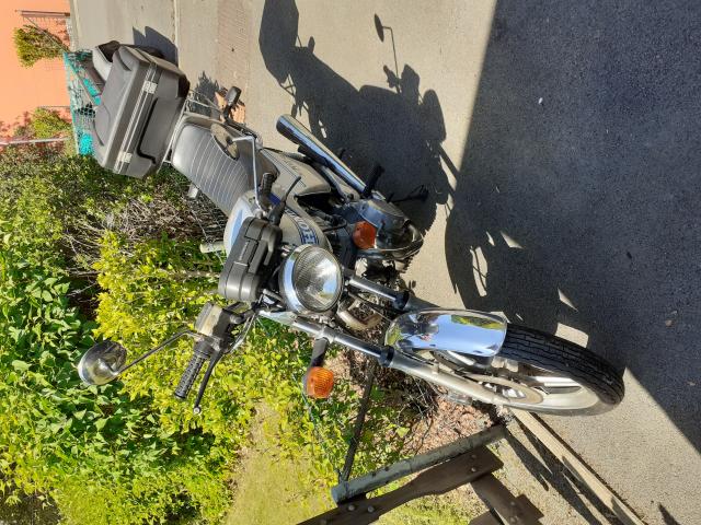 A VENDRE MOTO
