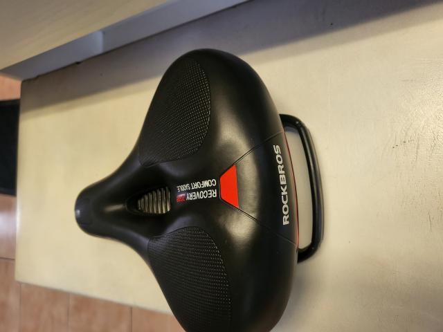 a vendre selles vélos trés confortable