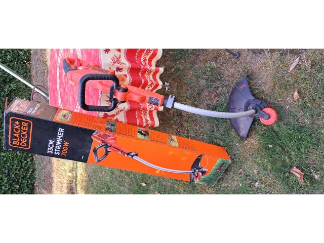 A vendre un taille bordure de marque B&D