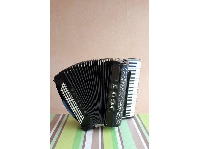 Photo accordéon piano chromatique image 1/5