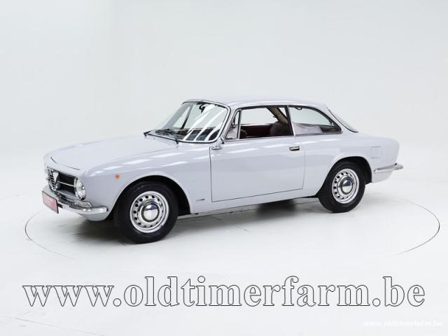 Alfa Romeo 1300 GT Junior '71 CH3377