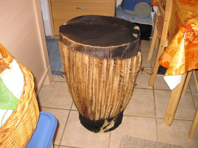 ancien grand tam tam africain