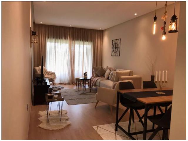 Appart meublé vc terrasse et piscine au cœur de Prestigia