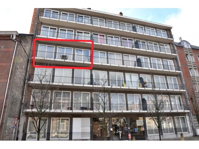 Appartement 2 chambres avec balcons à louer à Namur