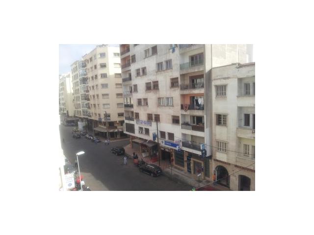 Appartement à vendre à Casablanca ziraoui de 77m2  proche dde restaurant Aladin chawarma