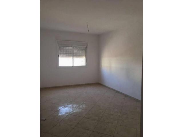 Appartement à vendre sis  à elhouda
