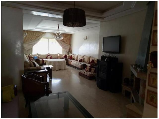 APPARTEMENT AU QUARTIER PALMIER.