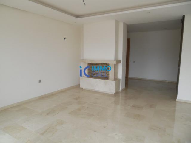 Appartement de 170 m² en location située à Hay Riad