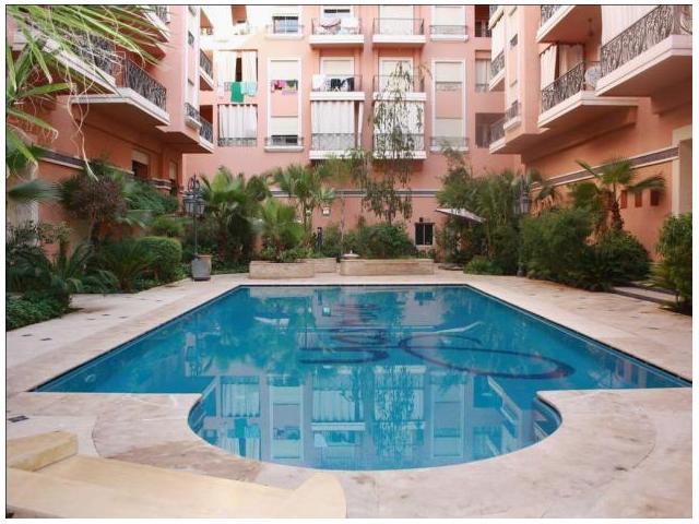 appartement de 3 chambres 210000dh a Marrakech