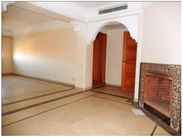 Appartement de 4 pièces à guéliz