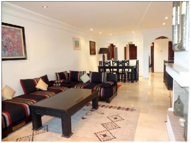 Appartement de luxe bien meublé et bien situé