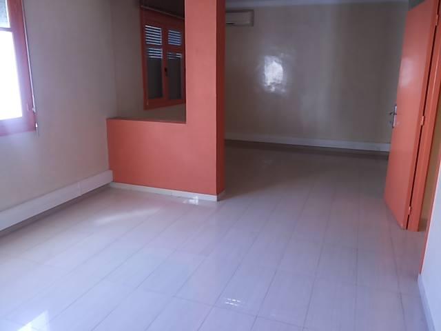 Photo Appartement en vente 140 m2 à Rabat Agdal image 1/6