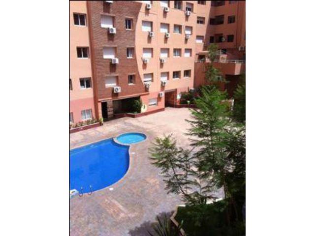 Appartement meublé de 3 pièces avec piscine