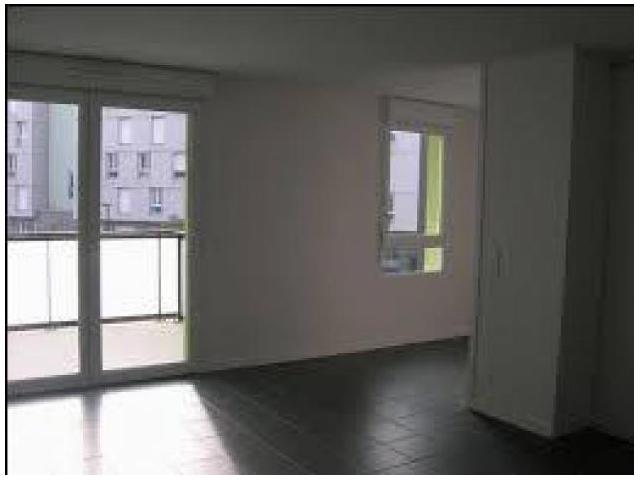 Appartement moyen standing  de 100 m²