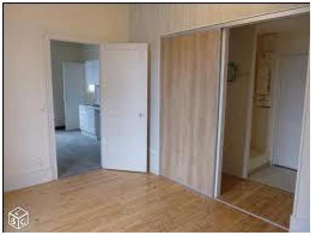 Appartement moyen standing  de 76 m²