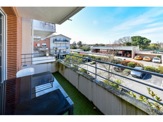 Appartement T2 de 31m² Villemur sur Tarn - balcon parking piscine