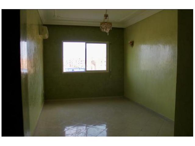 Photo Apt Izdihar T3 3e étage residence piscine image 1/1