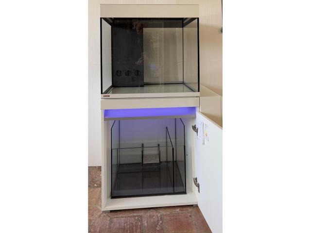 Aquarium récital Eheim INCPIRIA MARINE 230 + accessoires