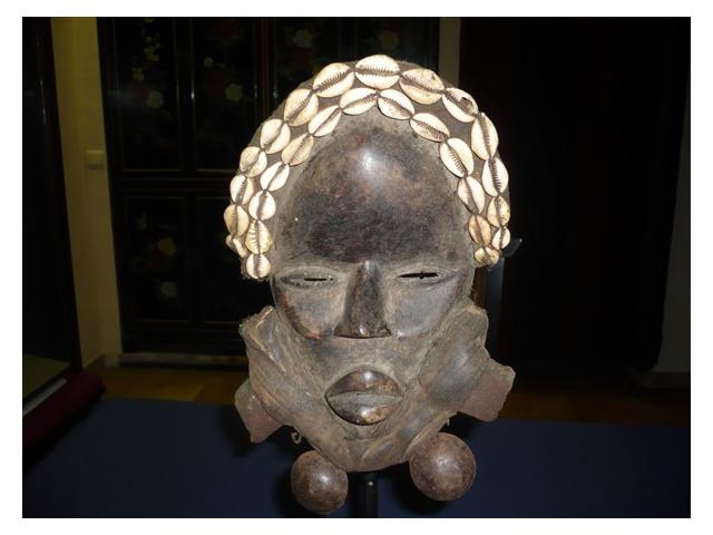 Art Africain vieux masque chanteur - Dan