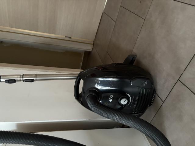 Aspirateur AEG