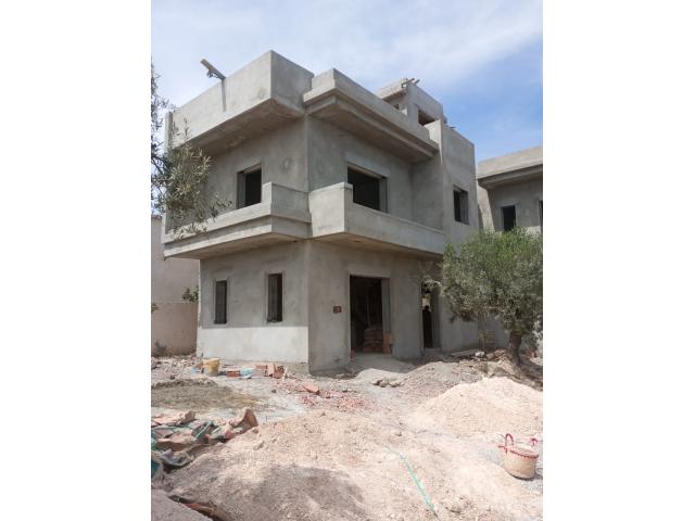 AV grand villa s+4 à hammamet sud