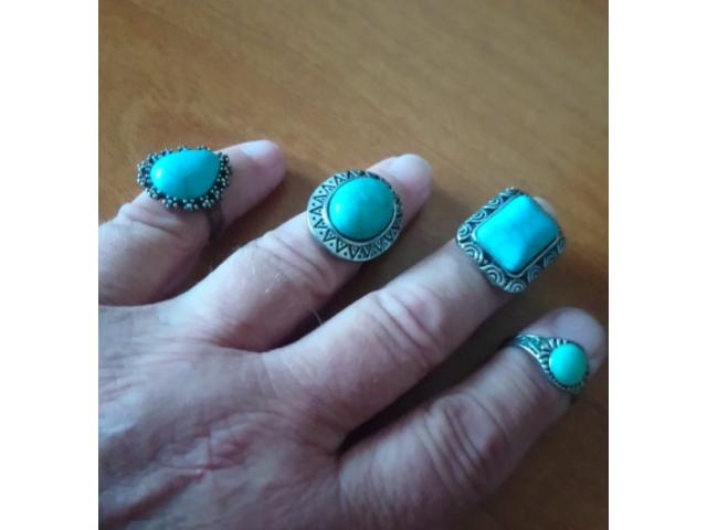 Photo Bagues bleues  turquoises image 1/6