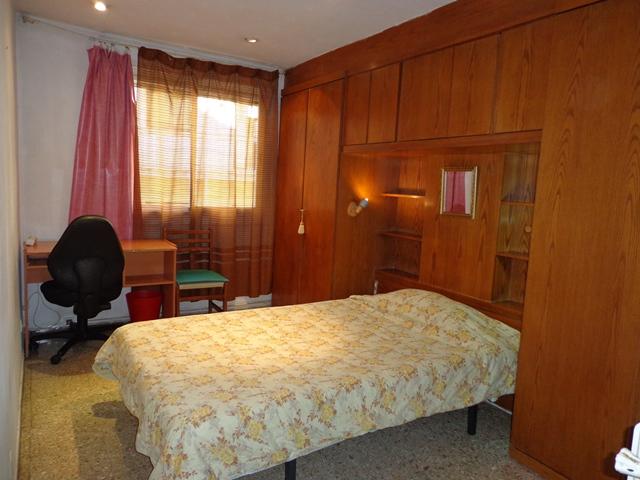 Barcelone central chambre au colocation pour etudien ou stage du travaille.