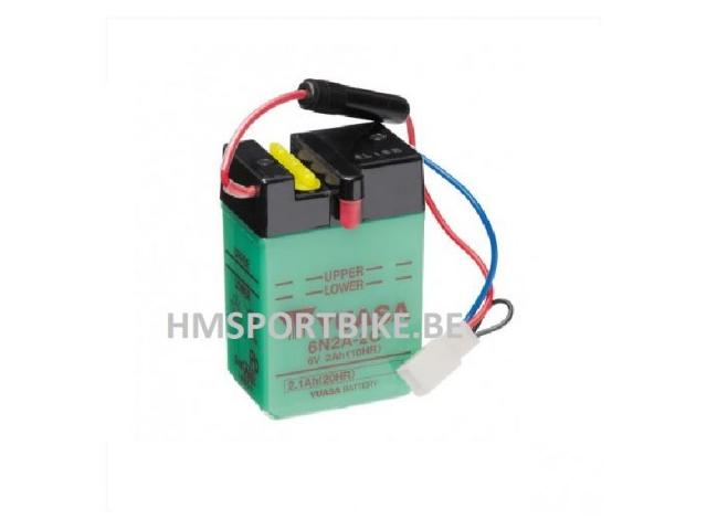 Photo BATTERIE 6 VOLTS 6N2A-2C DIMENSIONS 70 X 45 X 97 HONDA DAX ST CT CHALY image 1/1