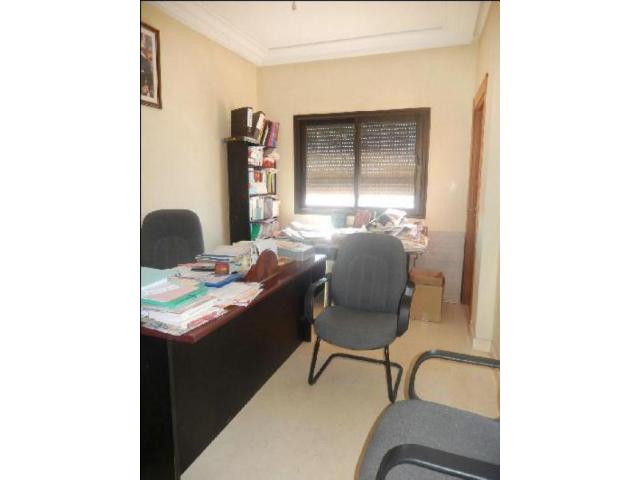 Photo Beau appartement à usage bureau image 1/1