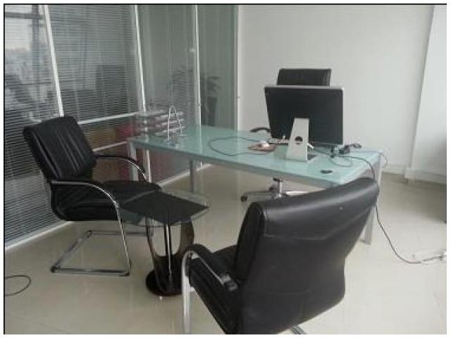 Beau plateau de bureau de 175 m a FONCIERE