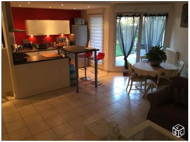 bel appart 6500 DHs/m²