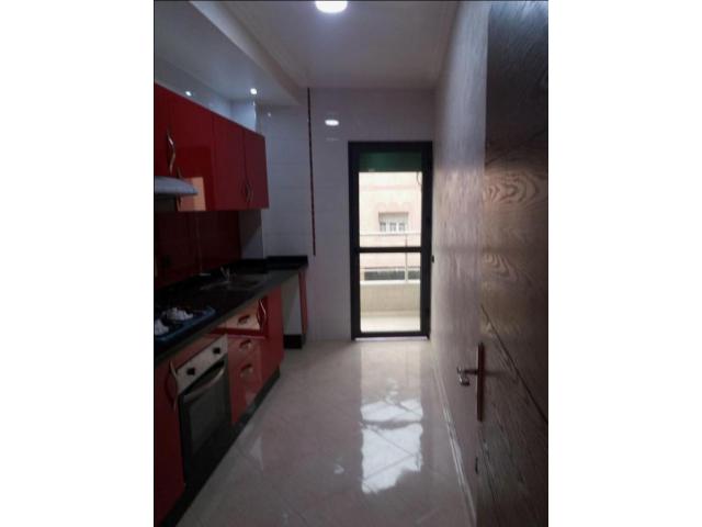 BEL APPARTEMENT A LINA SIDI MAAROUF