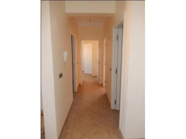 Bel Appartement de 80 m² à ain mezouar