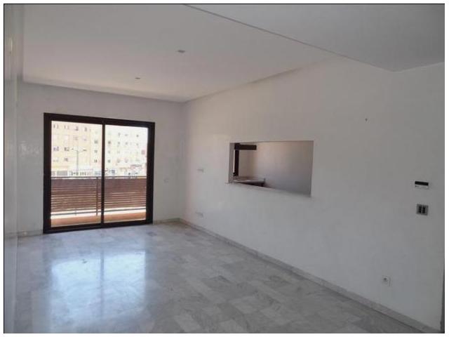 BEL APPARTEMENT DE 85 M² À AIN MEZZOUAR
