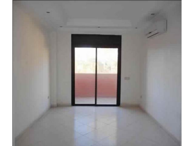 BEL APPARTEMENT LUXUEUX à CENTRE VILLE