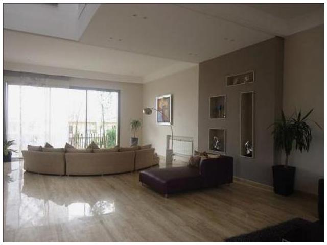 Bel villa de 950 m2 a Casablanca Californie