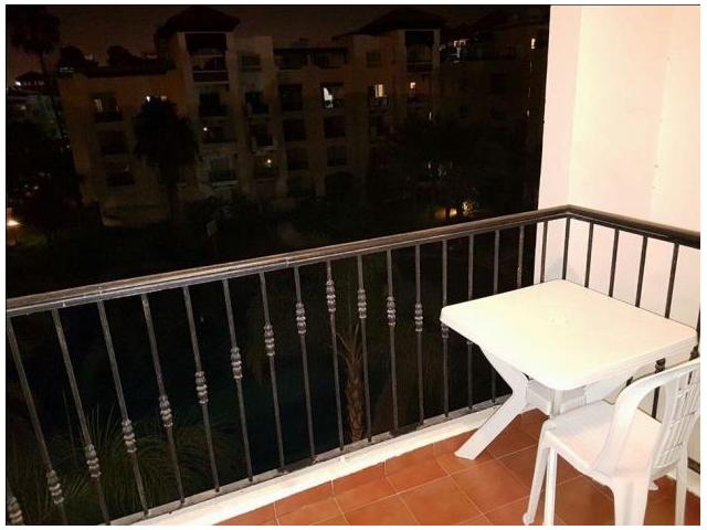 belle appartement avec piscine  a agadir