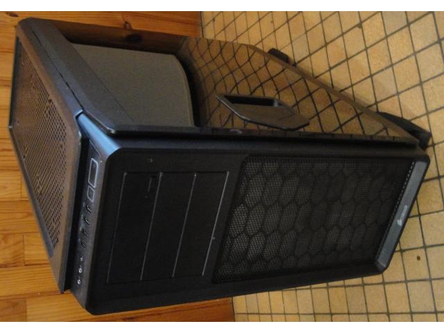 Photo Boîtier Corsair - Graphite Series 760T Noir image 1/5