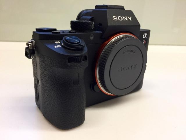 Photo Boitier Sony A7R II image 1/2
