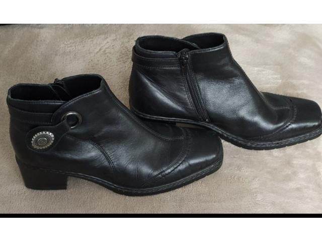 Bottines basses peu portées Noires