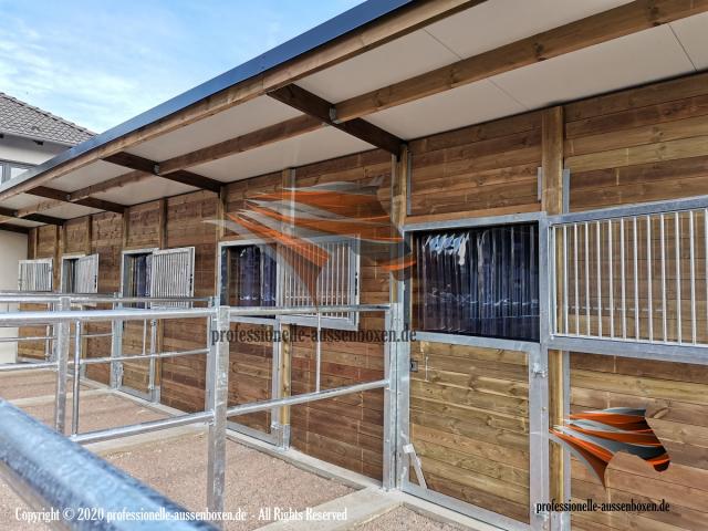Box Pour Chevaux - Box Extérieure & Construire une Écurie, Abris Pour Chevaux